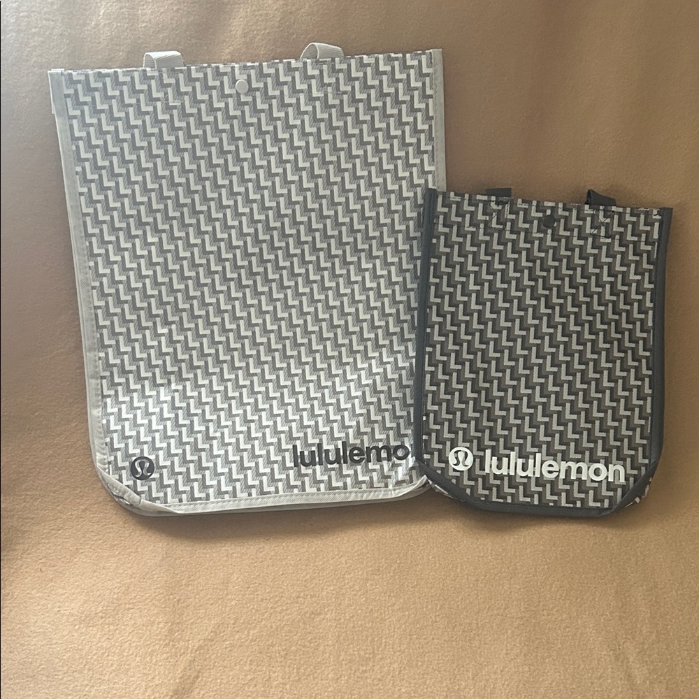 Lululemon Reusable Brown and Cream Geometric Tote Set